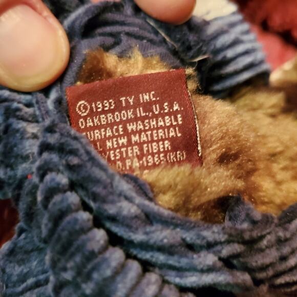 Ty Attic Treasure - CHRISTOPHER the Bear Plush Beanie Babies - Picture 3 of 3